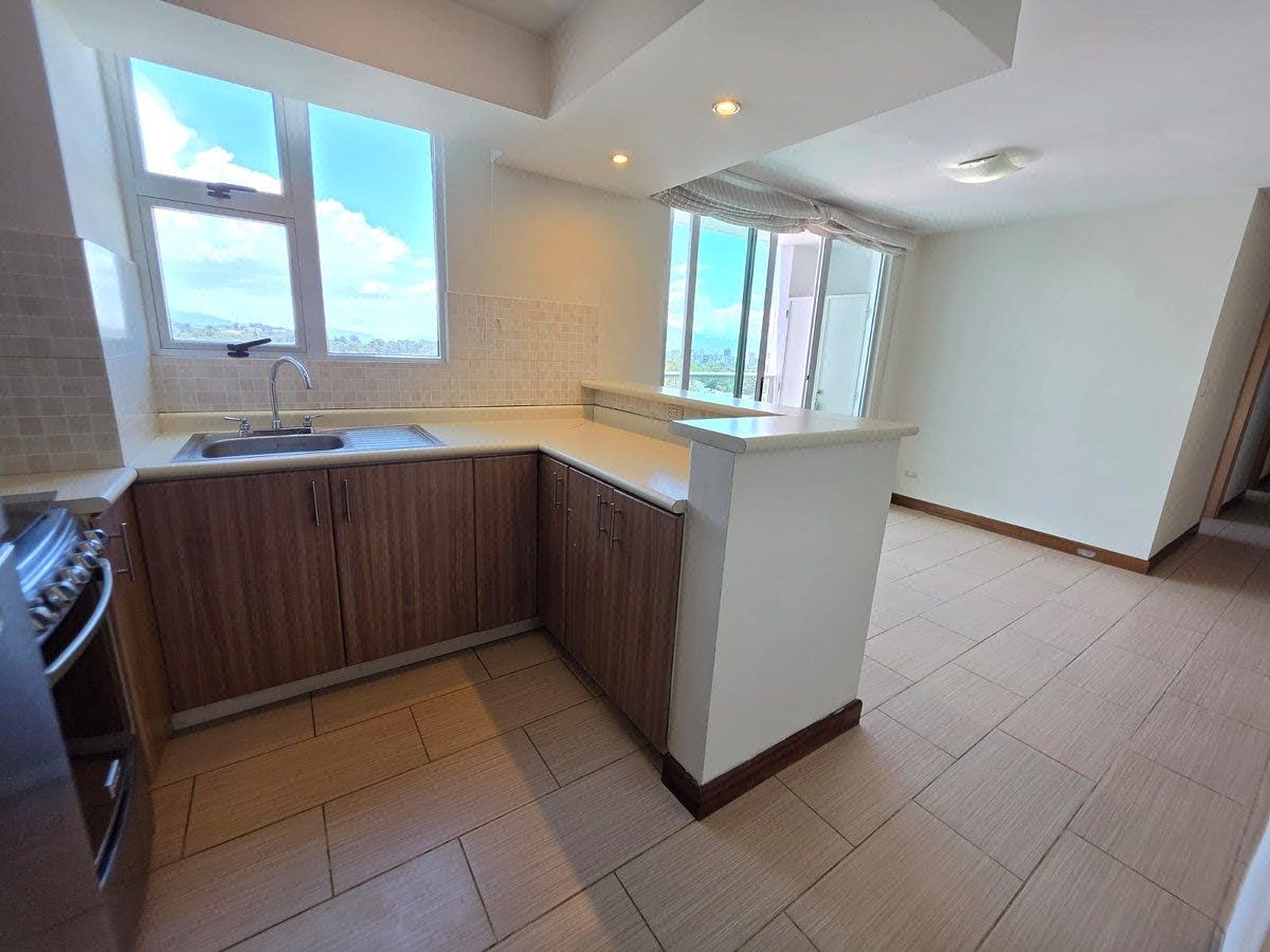 Apartamento en Villa Nueva, foto 11 de 31