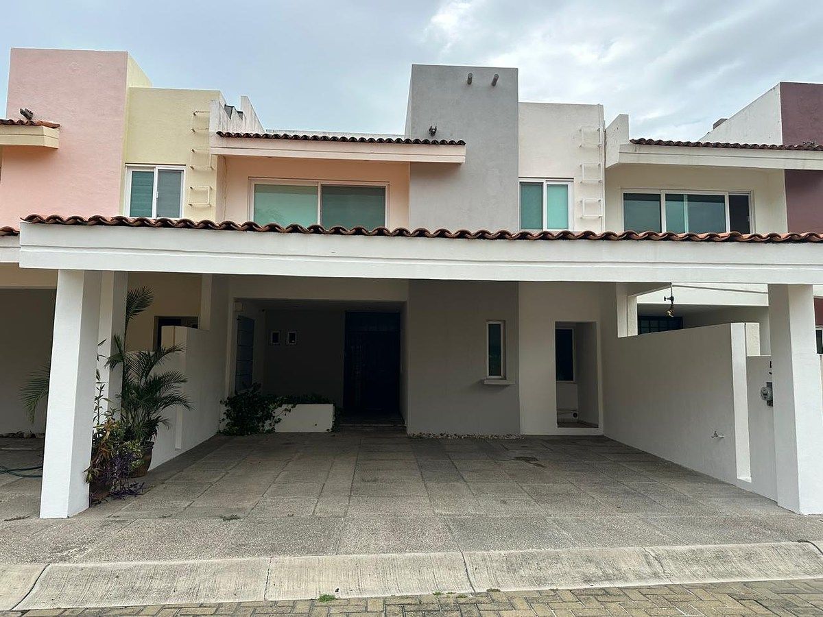 Casa Palmeiras 5 Marina Vallarta, foto 1 de 24