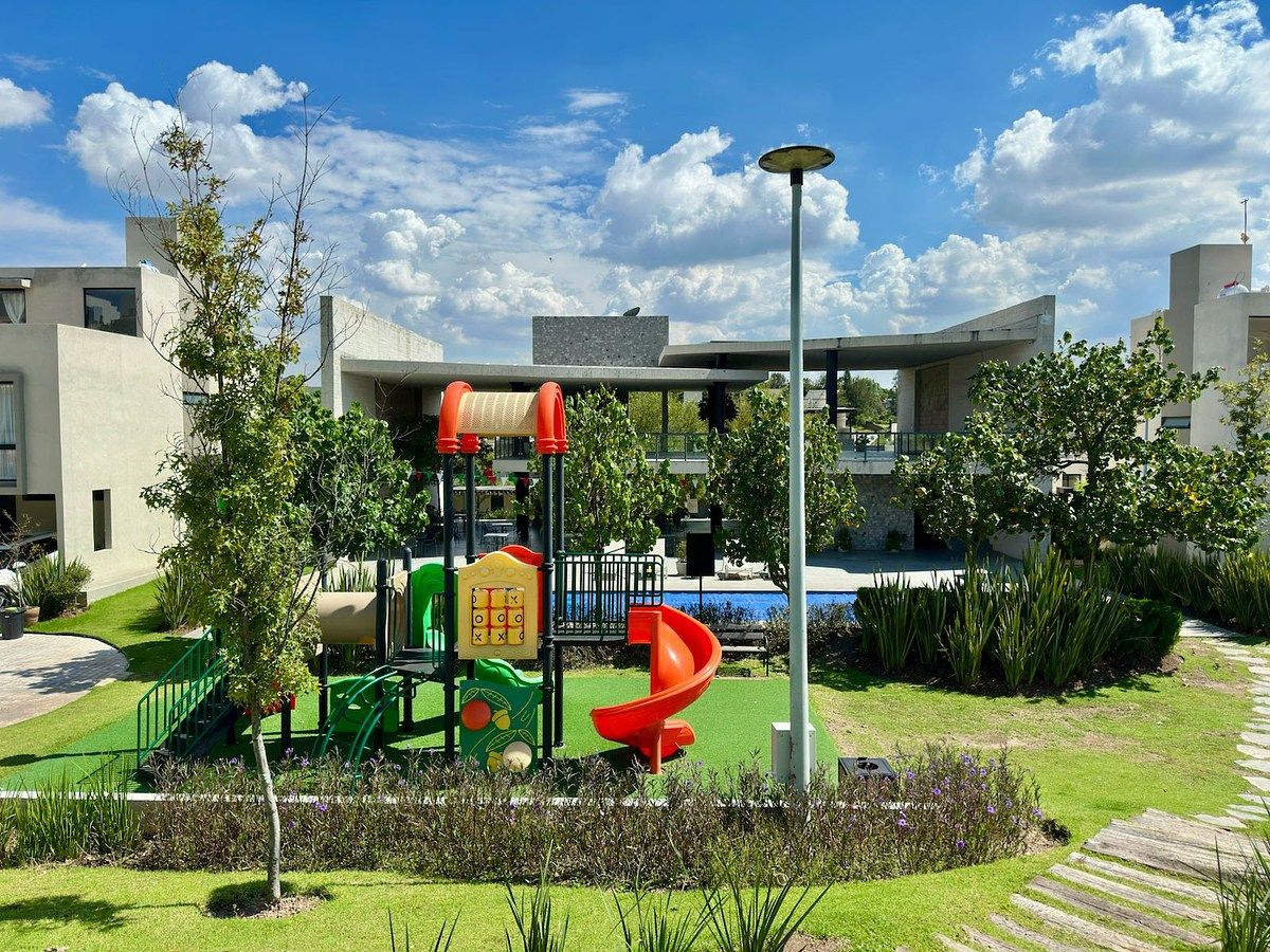 Casa em Capital Norte, Zapopan, foto 2 de 32