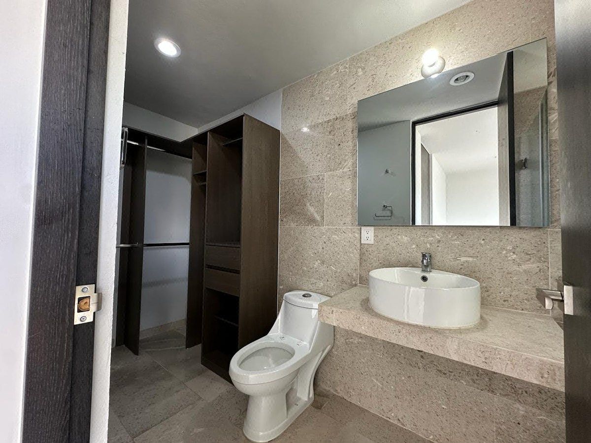 Casa em Capital Norte, Zapopan, foto 24 de 32