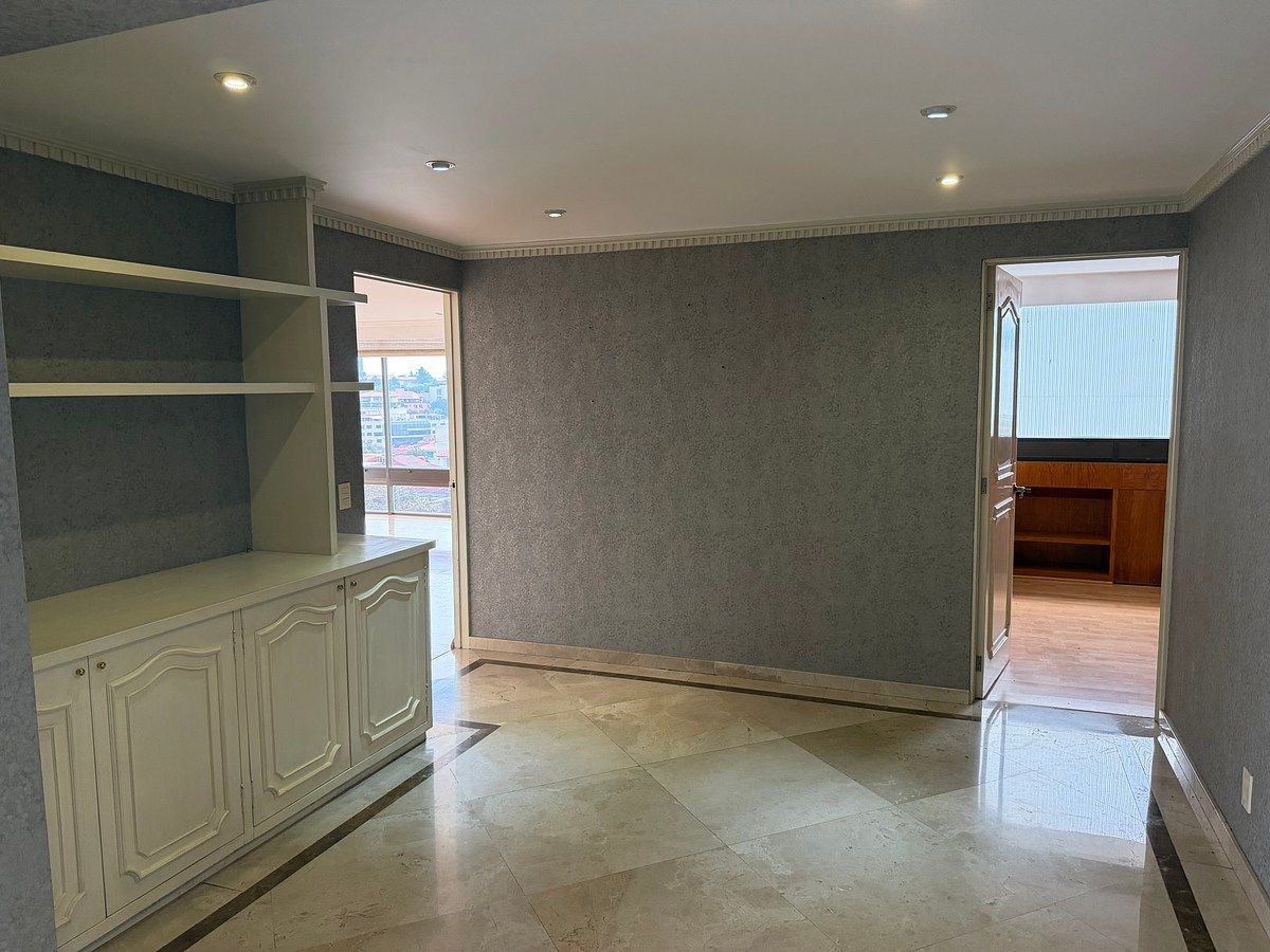 Apartment in Bosques de las Lomas, Cuajimalpa de Morelos, photo 2 of 16