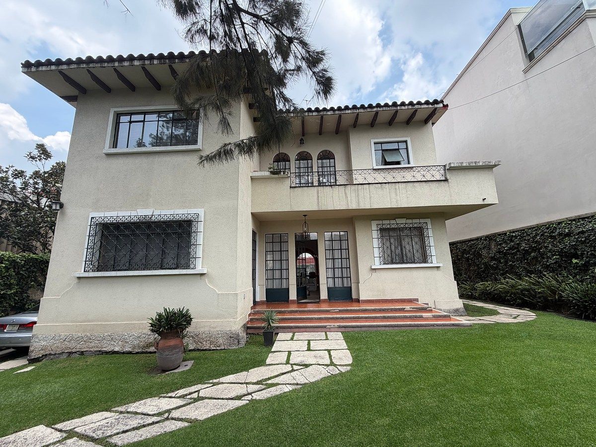 CASA À VENDA EM LOMAS DE CHAPULTEPEC, foto 1 de 11