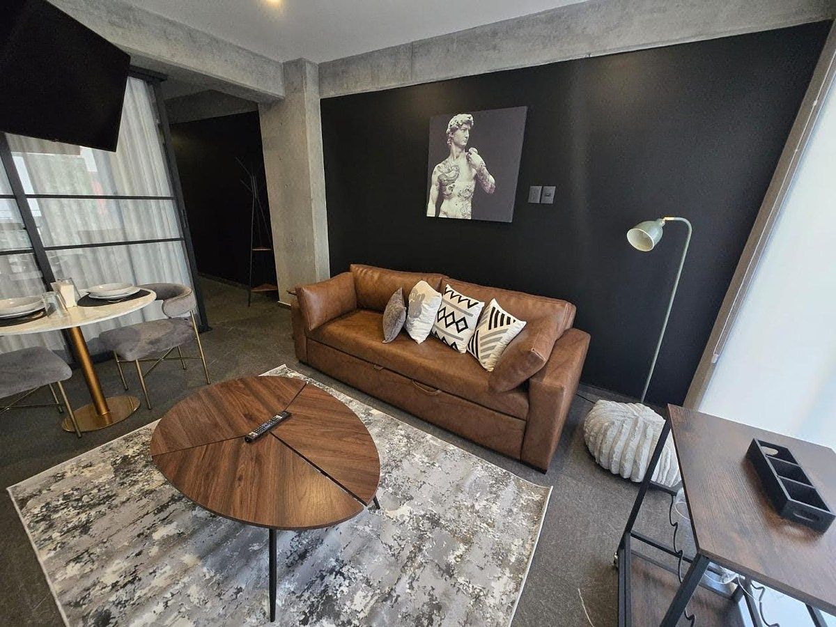 Furnished apartment with spectacular view of the Monument to the Revolution, photo 1 of 19