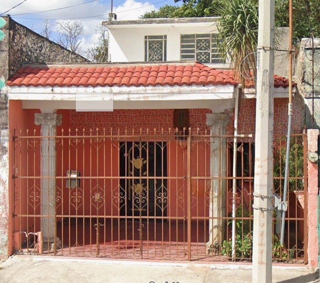 CASA À VENDA DUAS ANDARES TRÊS QUARTOS RUA PRINCIPAL MERIDA YUCATAN, foto 1 de 18