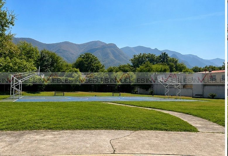 House in Los Cristales, Monterrey, photo 3 of 12