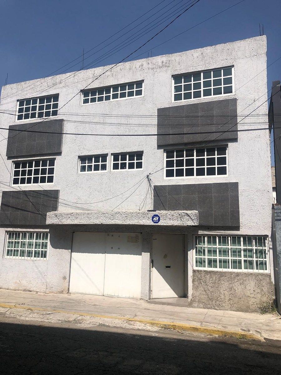 INVESTMENT OPPORTUNITY! Sale of apartment building in Ecatepec., photo 1 of 15