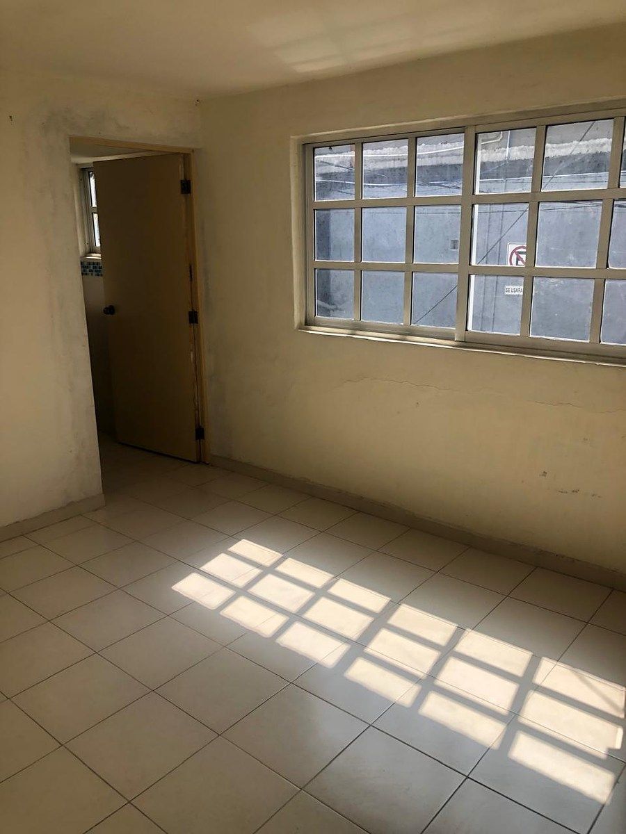 Building in San Juan Alcahuacan, Ecatepec de Morelos, photo 7 of 15