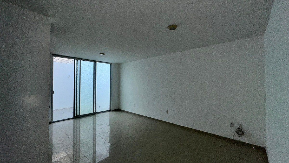 Sala comedor con mucha luz, foto 3 de 9