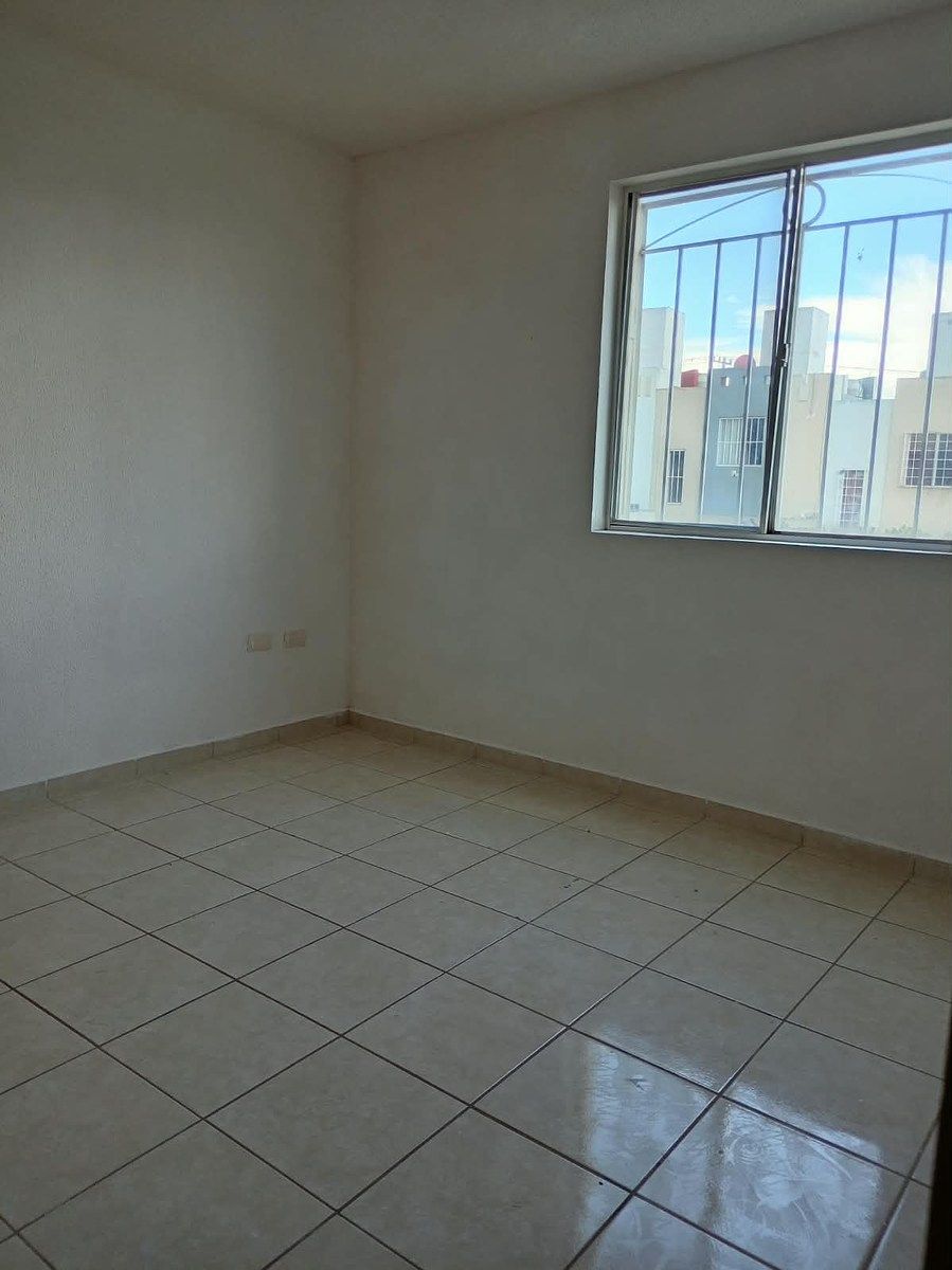 House in Ciudad del Sol Sección Valle de Santiago, Querétaro, photo 9 of 14