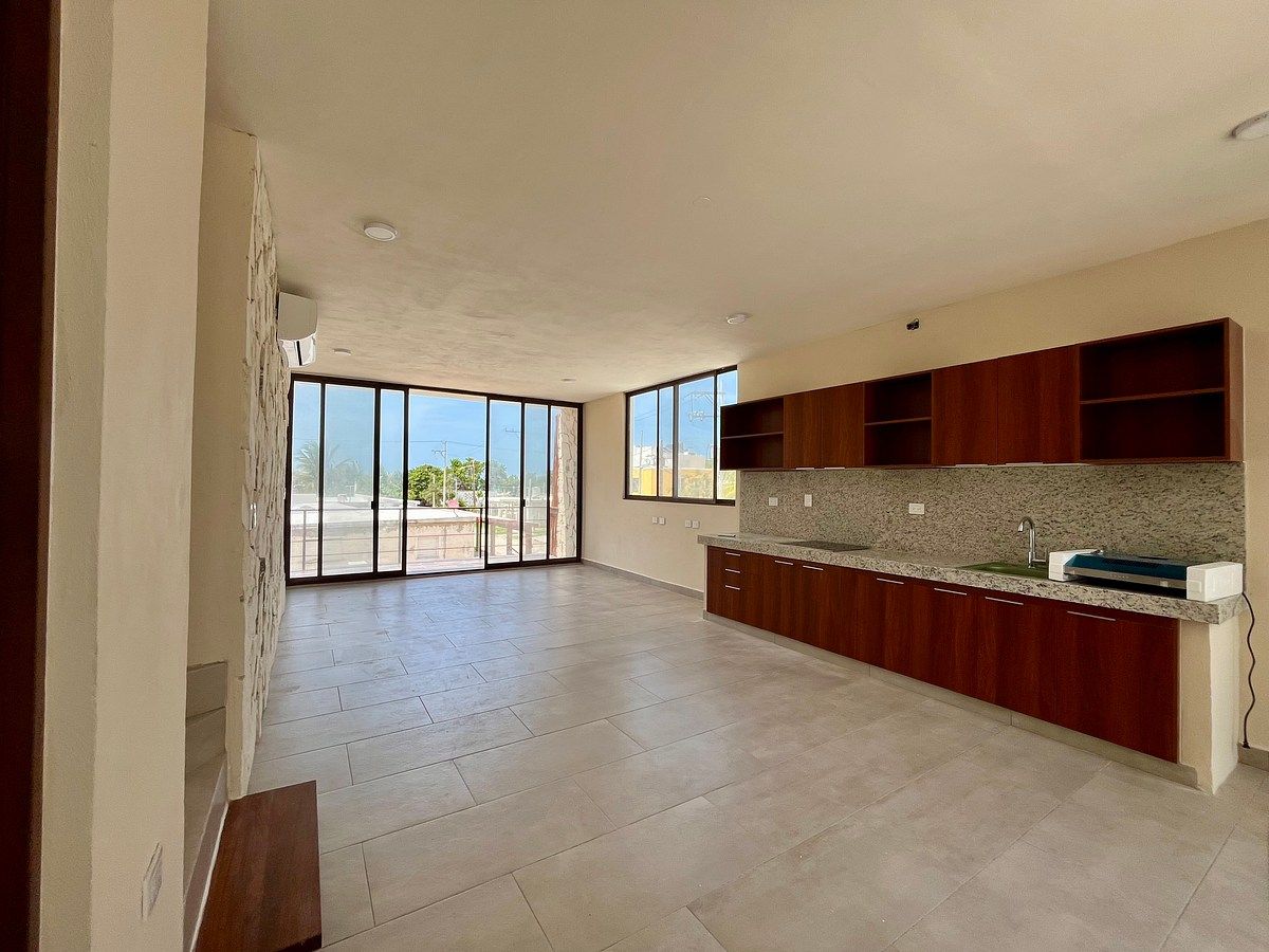 Villa a estrenar con rooftop y alberca privada a dos cuadras del mar en Chelem, foto 1 de 14