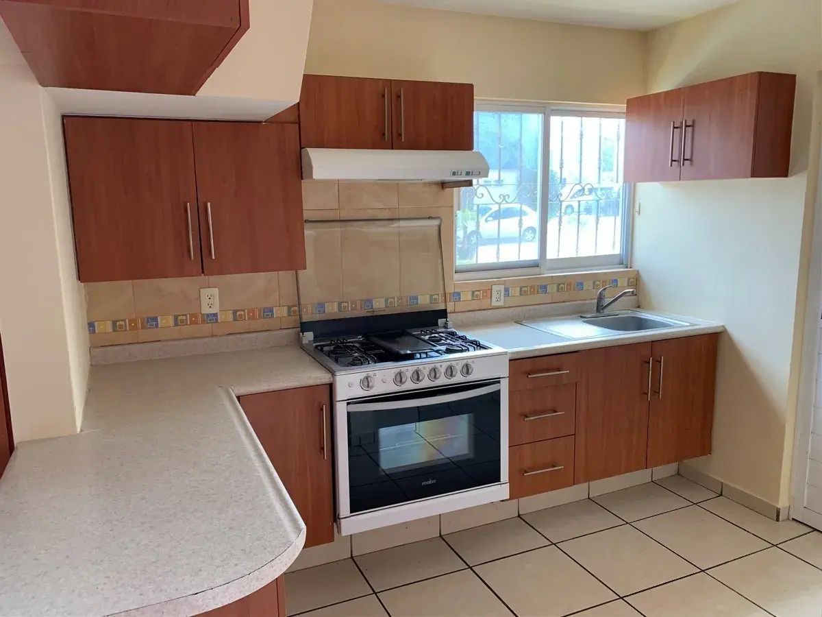 Casa en condominio en Real de Valdepeñas, Zapopan, foto 2 de 15