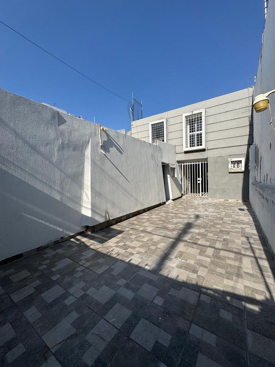 Casa com uso comercial em Arboledas 1a Secc, Zapopan, foto 2 de 16
