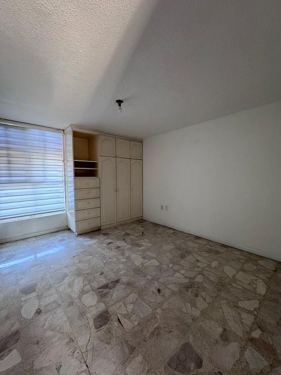 Casa com uso comercial em Arboledas 1a Secc, Zapopan, foto 15 de 16