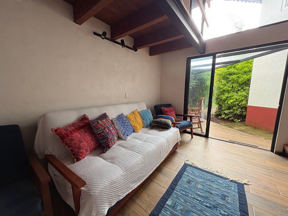 House in Otumba, Valle de Bravo, photo 2 of 9