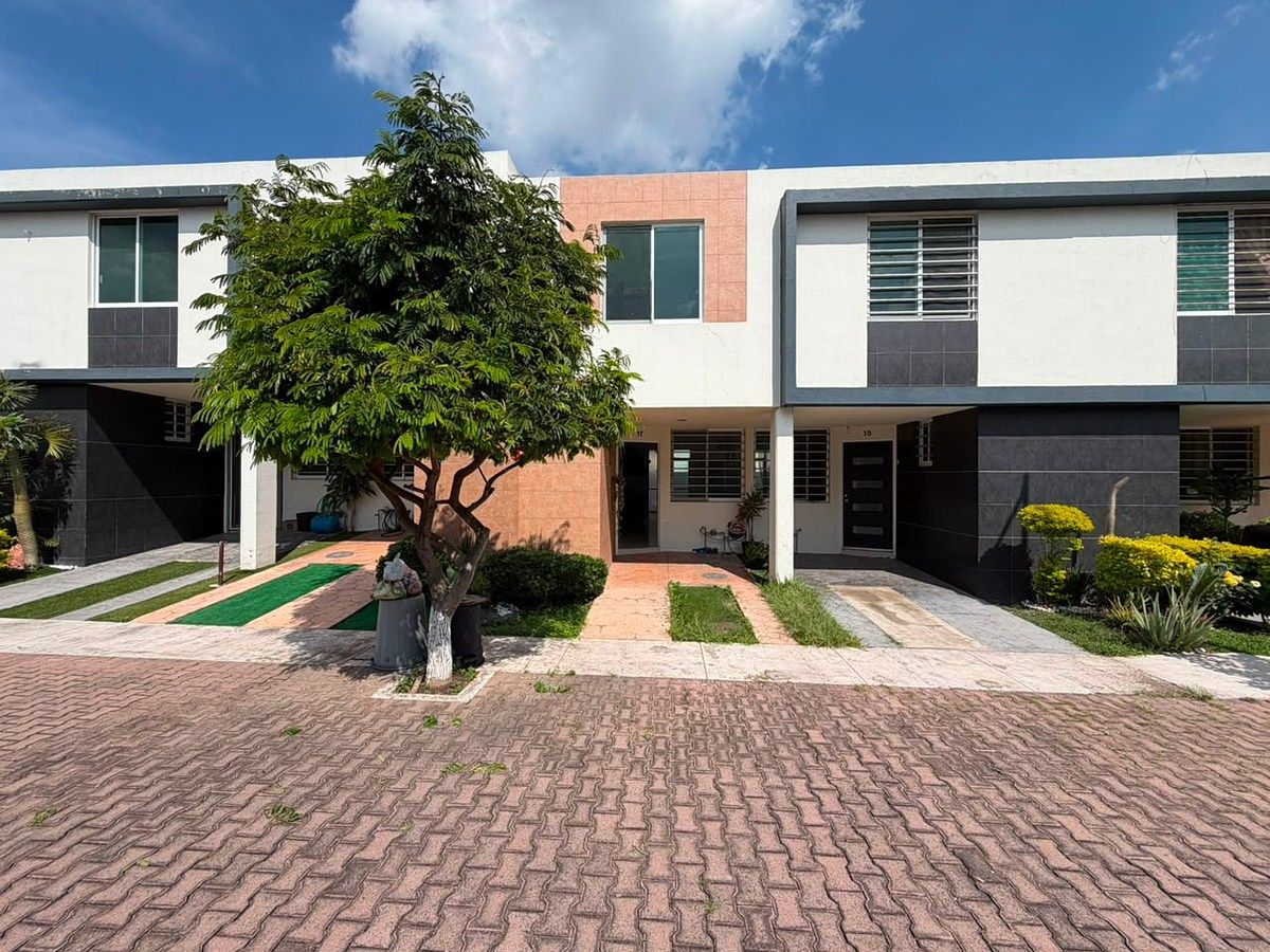 Casa en Tlaquepaque por $2,100,000, foto 1 de 17