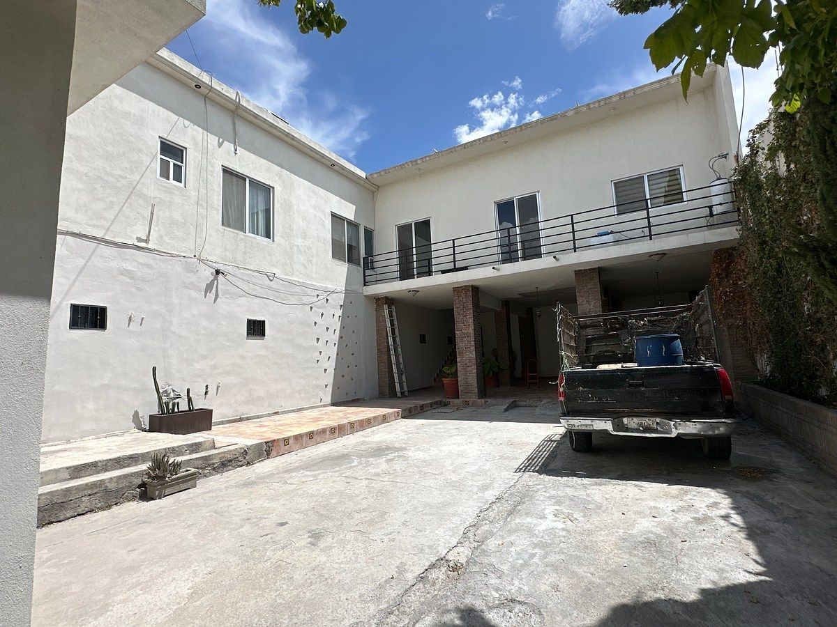 Casa en Gaspar Valdez, Saltillo, foto 2 de 22