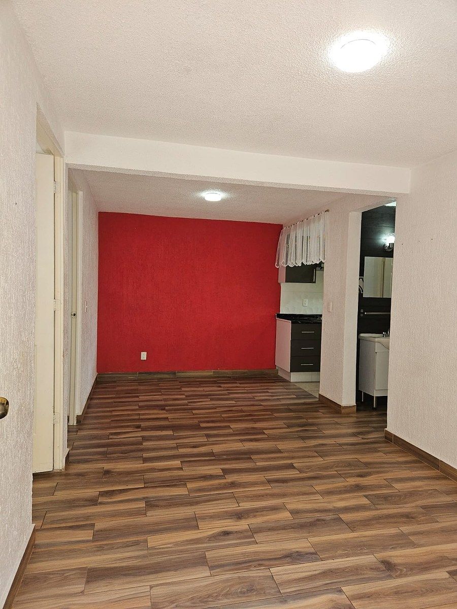 Departamento Totalmente Remodelado en Torres Toreo II, foto 1 de 18