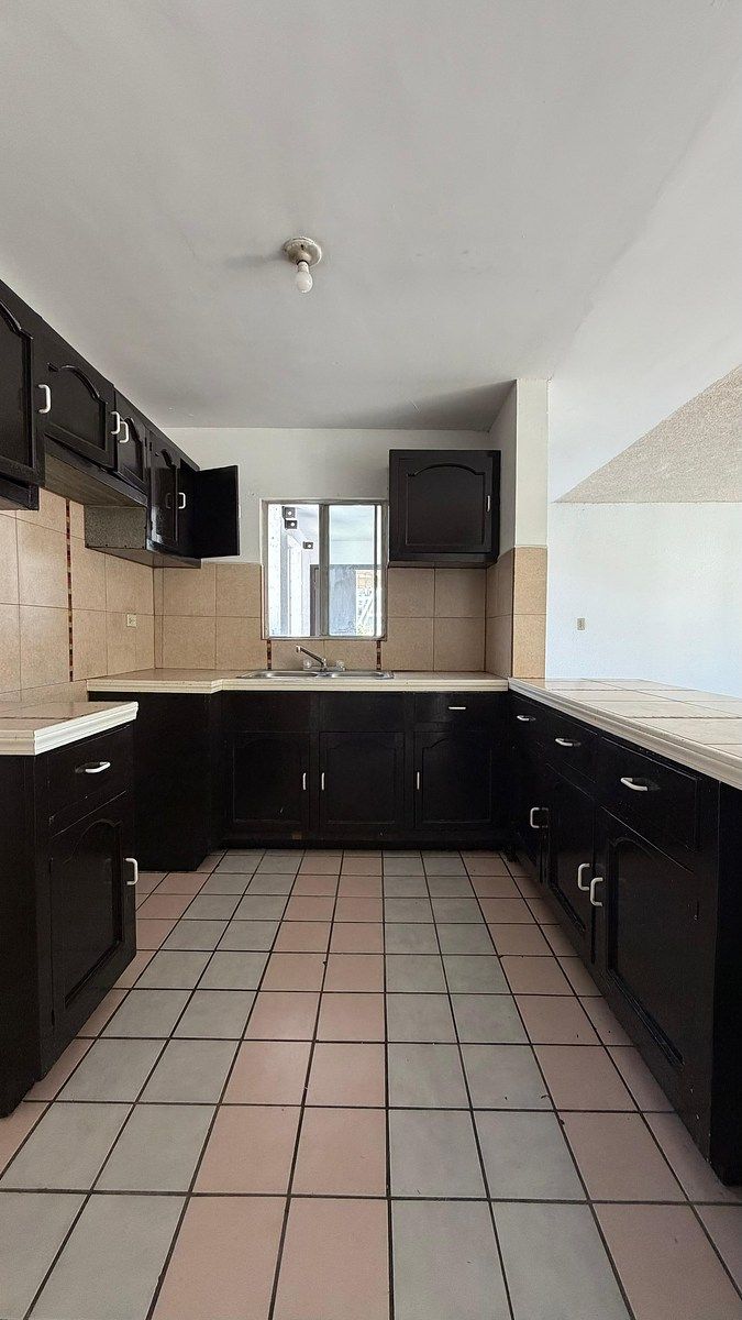 Apartamento em Colinas de Agua Caliente, Tijuana, foto 3 de 19