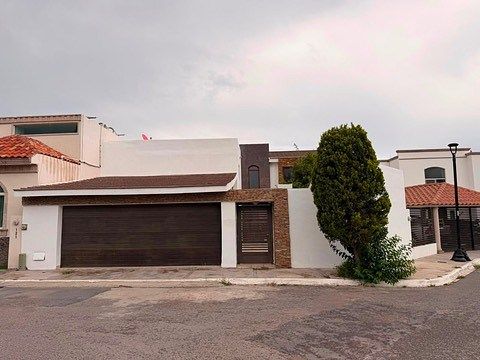 Casa en renta en zona norte Saltillo / Albatros, foto 1 de 12