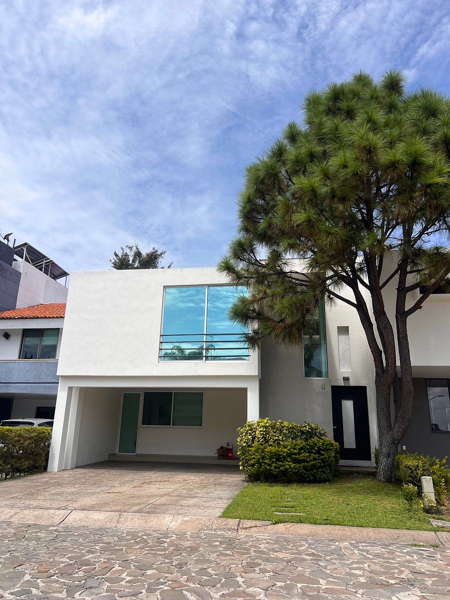 House for sale in Novaterra, photo 1 of 26