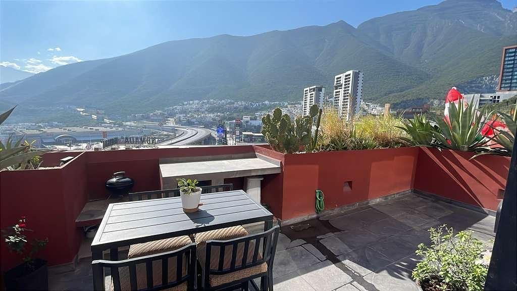 VENDA DE APARTAMENTO DE UM QUARTO COM TERRAÇO COLINAS DE SAN JERONIMO, foto 1 de 9