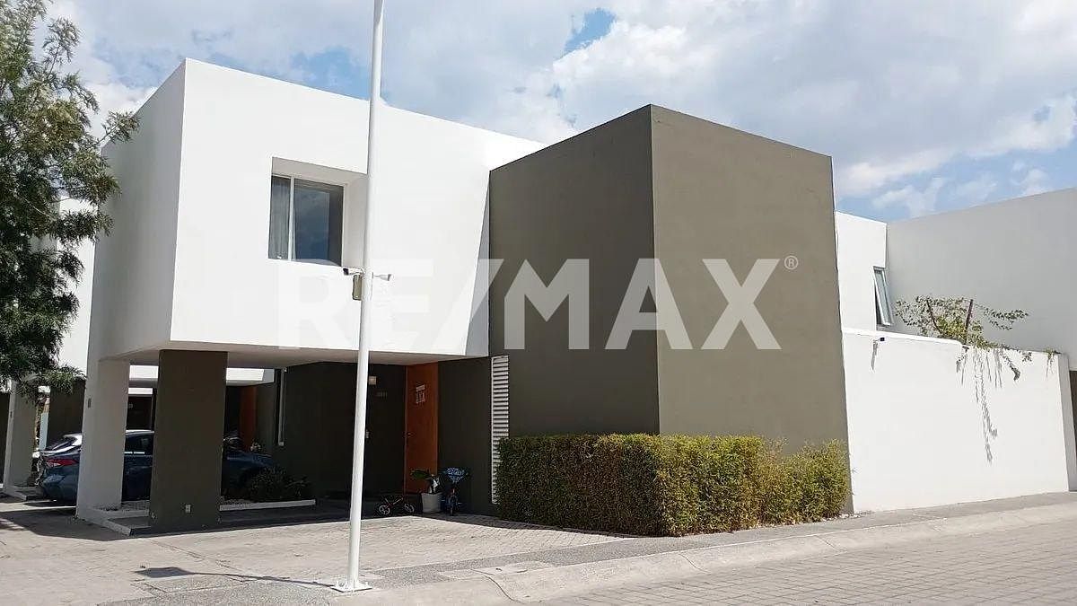 Casa en venta en Santa Fe Juriquilla Querétaro ESM688900, foto 1 de 11