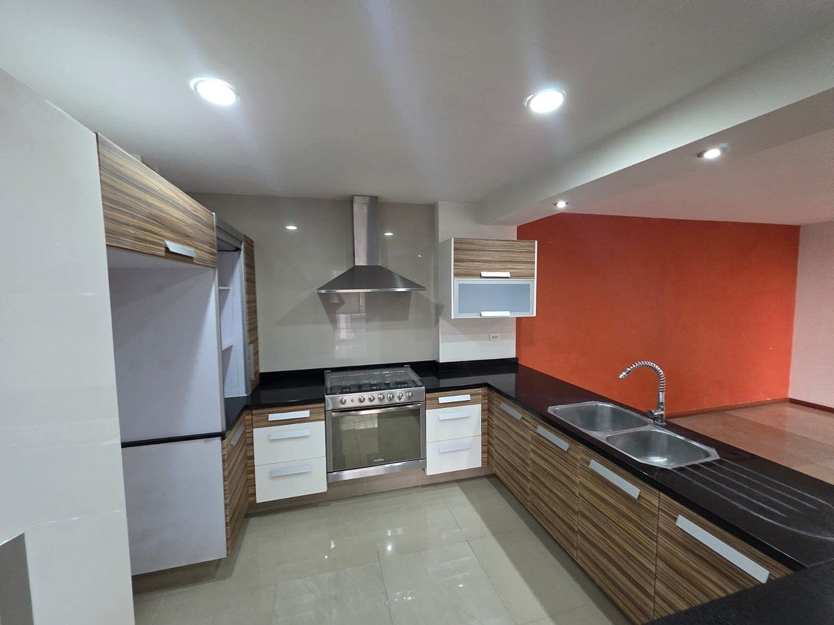 House in La Paz, Puebla, photo 14 of 24