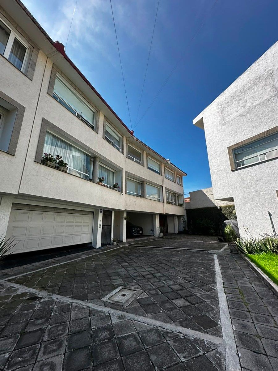 Casa para Aluguel em Lomas de Tecamachalco, foto 1 de 18