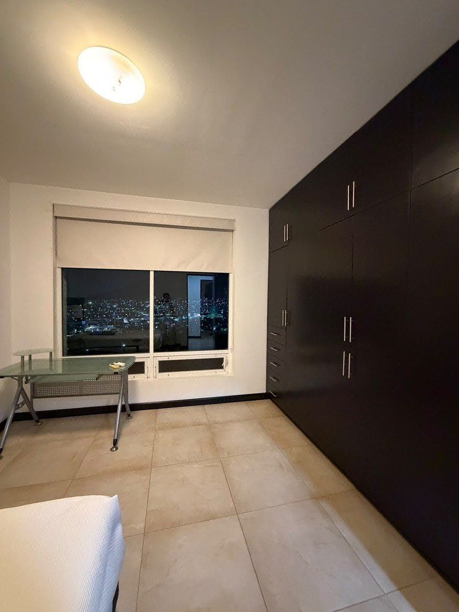 Departamento en Del Valle Oriente, San Pedro Garza García, foto 5 de 10