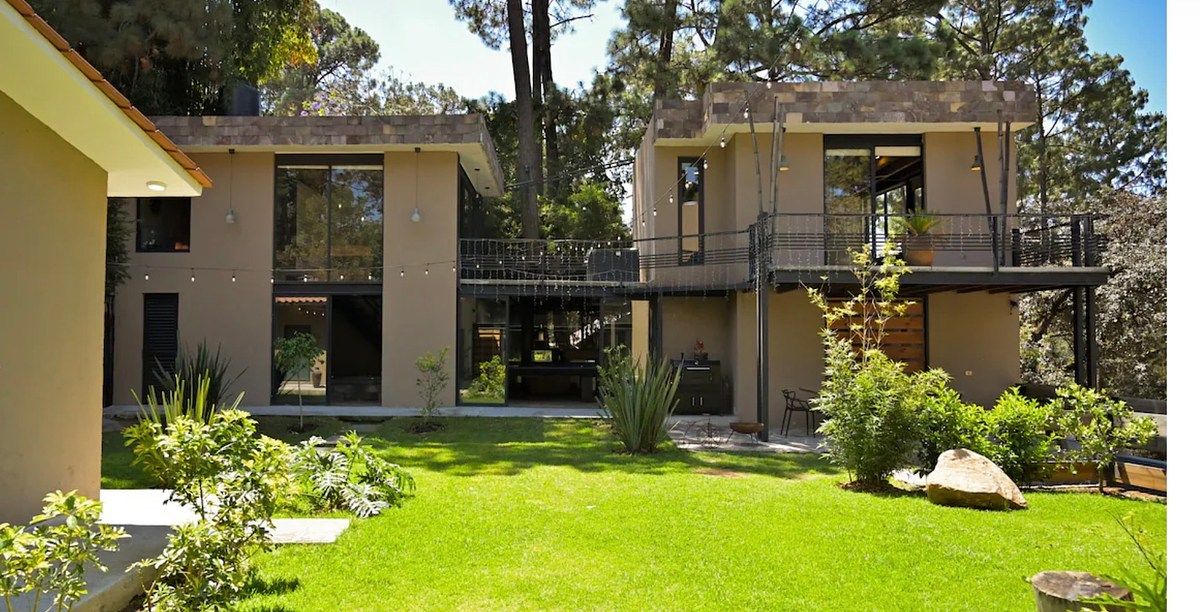 Casa em Avándaro com Duas Áreas Independentes, Jardim e Jacuzzi, foto 1 de 39