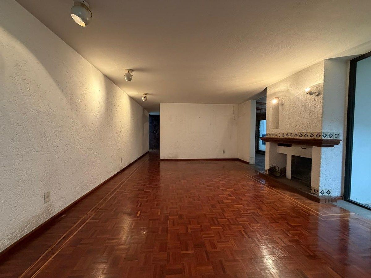 Casa em condomínio fechado em Chimalistac, Álvaro Obregón, foto 2 de 22