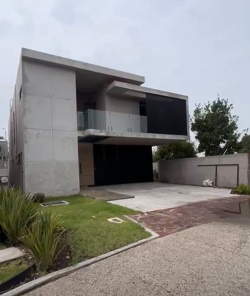 CASA À VENDA EM ALTOZANO, COTO RÍO. 3.1, foto 1 de 19