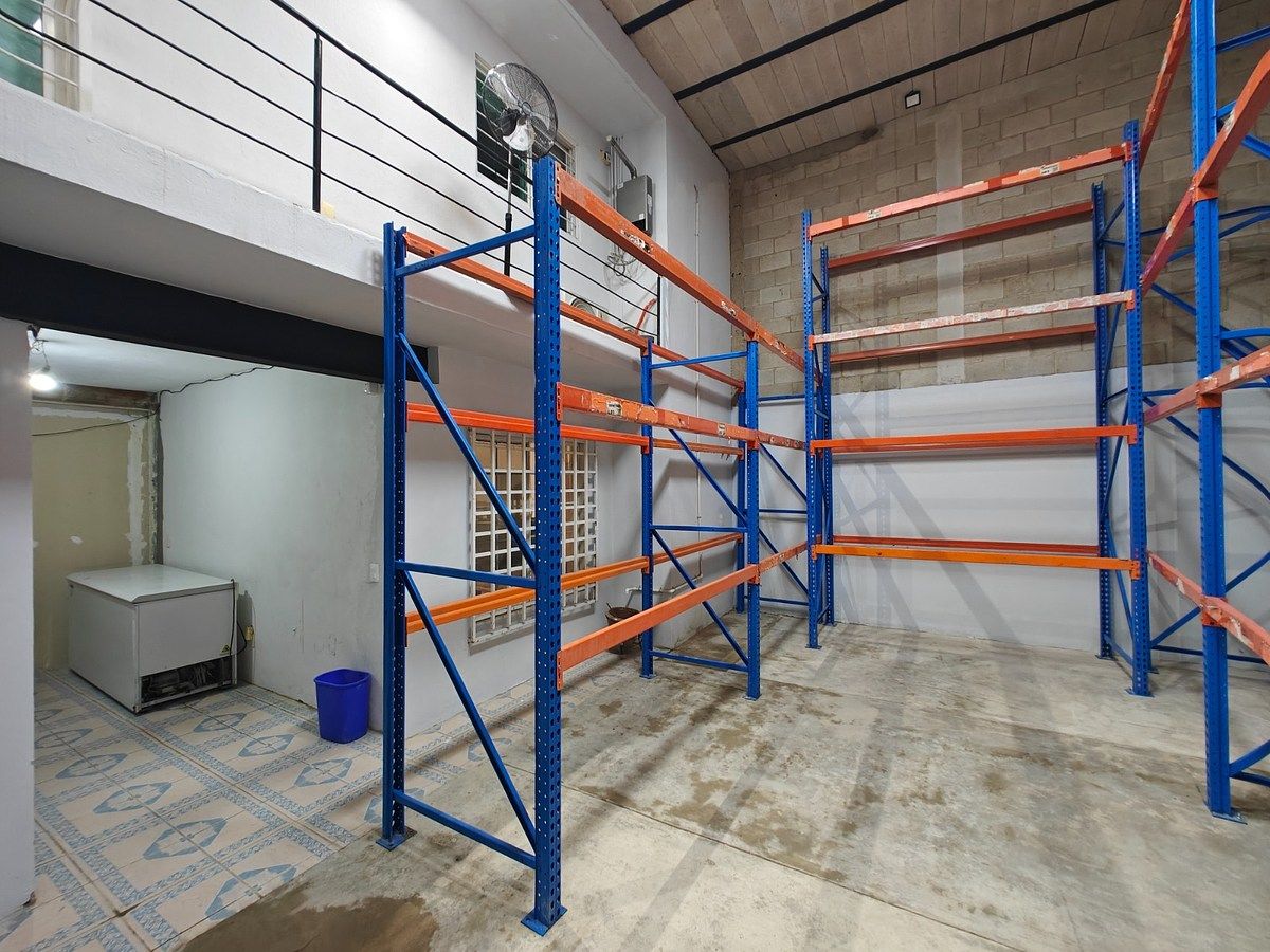 Commercial Storage Unit in La Florida, Zapopan, photo 12 of 12
