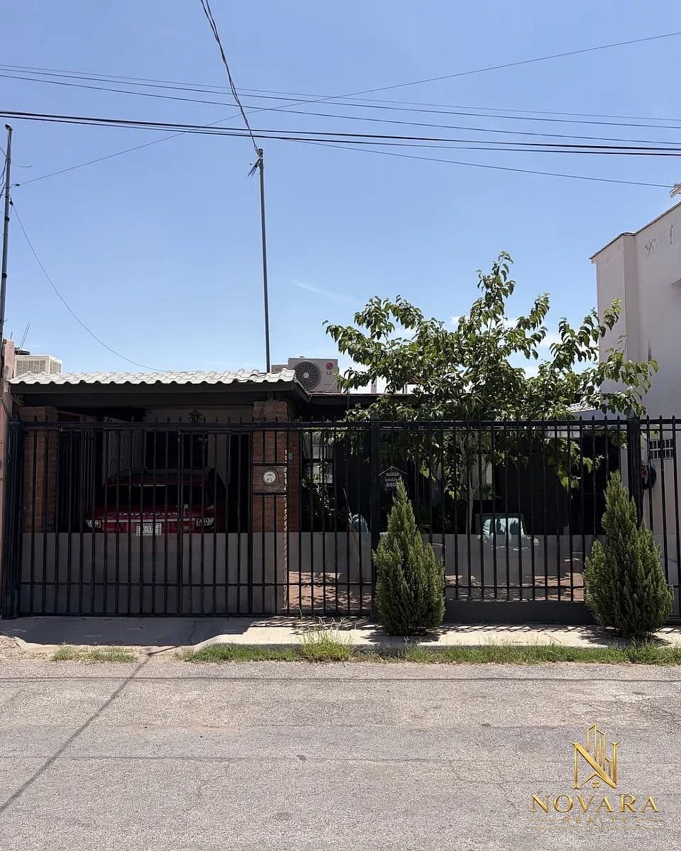 House for Sale in San Ignacio Subdivision, Chihuahua, photo 1 of 11