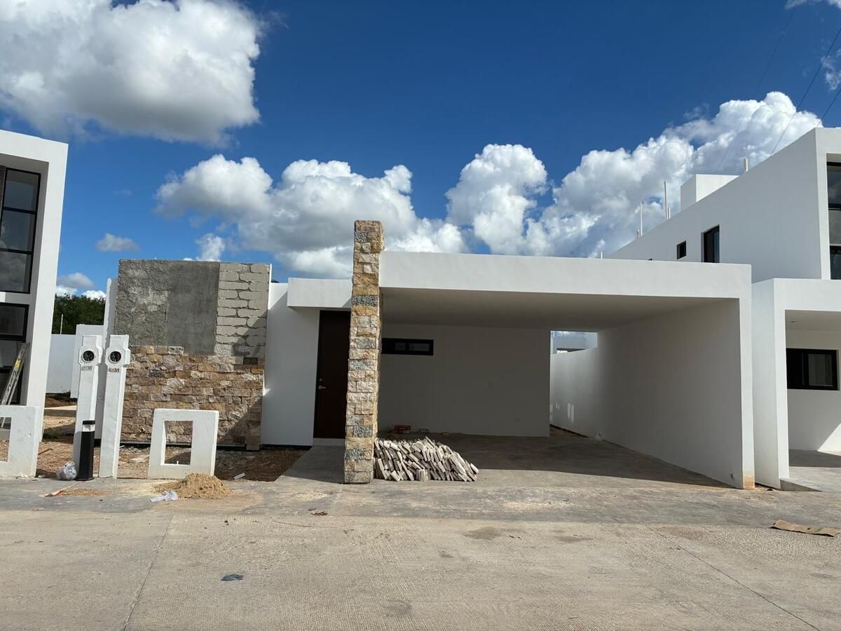 EN VENTA CASA EN PRIV RESIDENCIAL DE UNA PLANTA EN ADARA, TEMOZÓN NORTE - foto 2