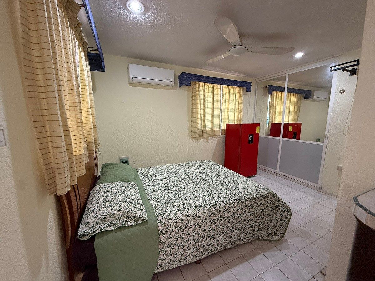 Apartment in Pedregales de Tanlum, Mérida, photo 6 of 12