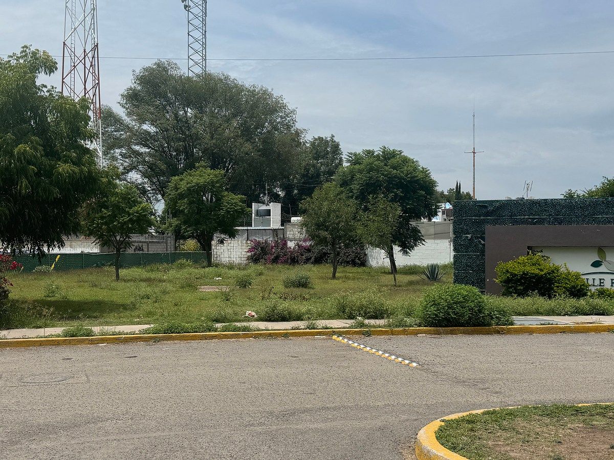 Lote comercial em Praderas del Sol, San Juan del Río, foto 3 de 8