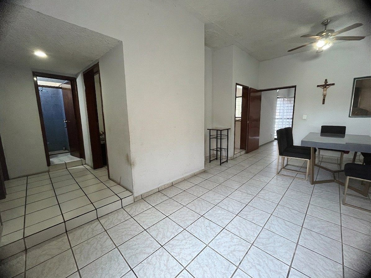 Casa com uso comercial em Balcones de La Cantera, Zapopan, foto 12 de 13