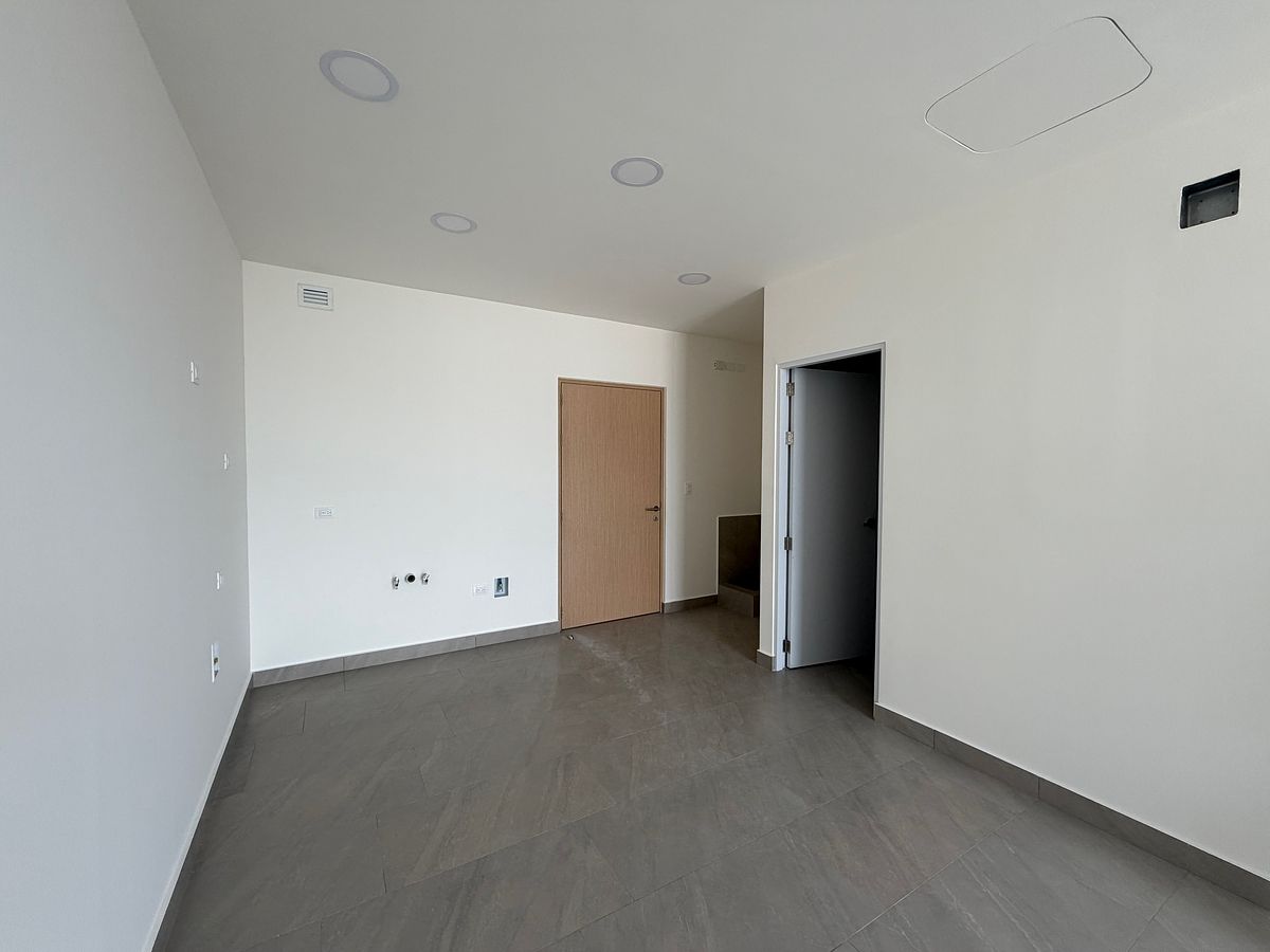 Apartamento em El Lechugal, Santa Catarina, foto 2 de 16