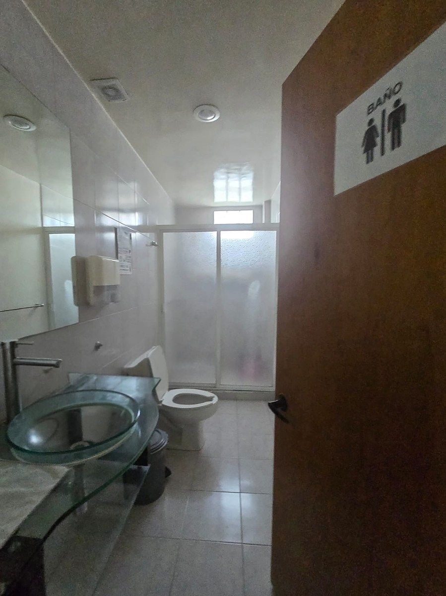 Sala Comercial em Irrigación, Miguel Hidalgo, foto 13 de 21