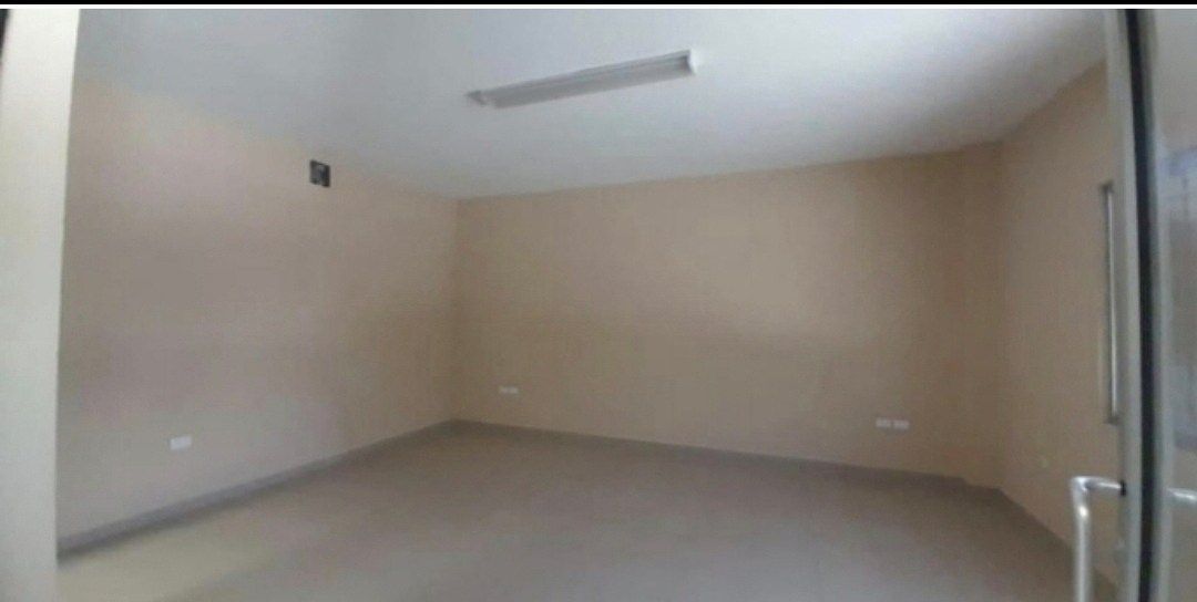 Galpão comercial em Bosques de los Nogales, Salinas Victoria, foto 2 de 5