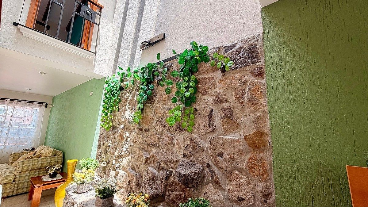MURO LLORON, photo 13 of 43