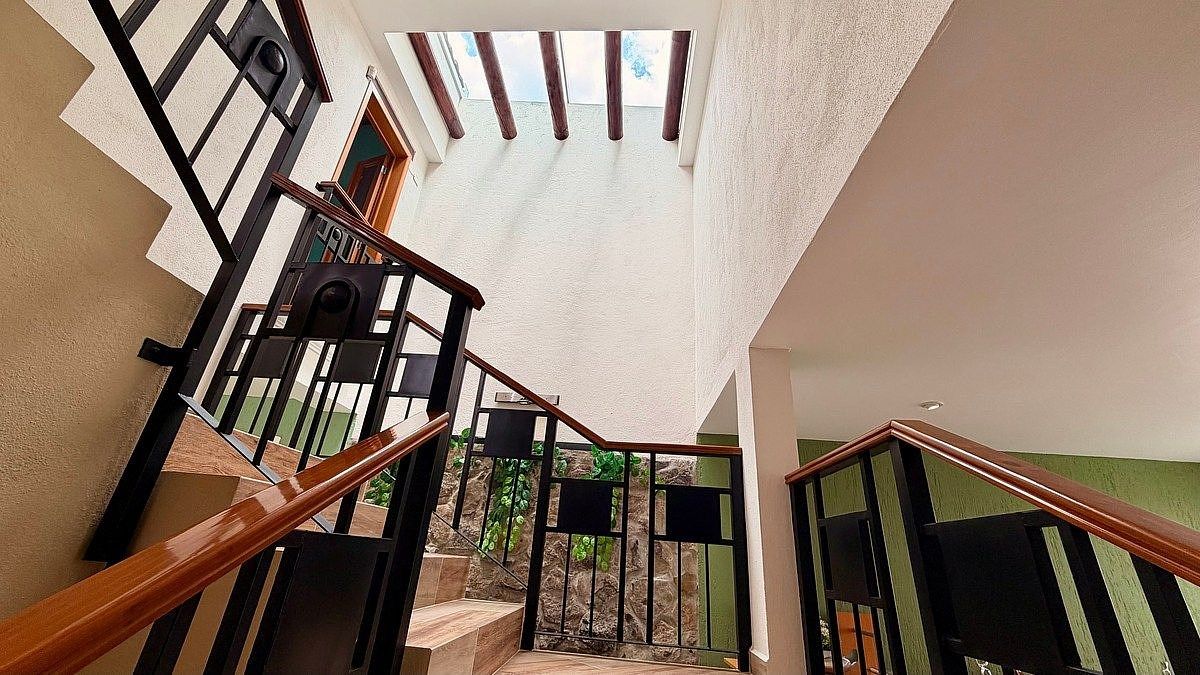 ESCALERAS, photo 16 of 43