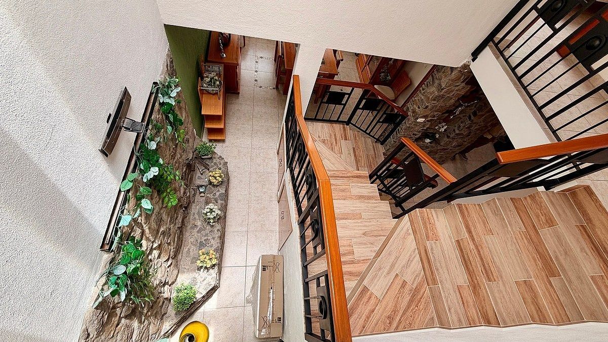 ESCALERAS, photo 19 of 43
