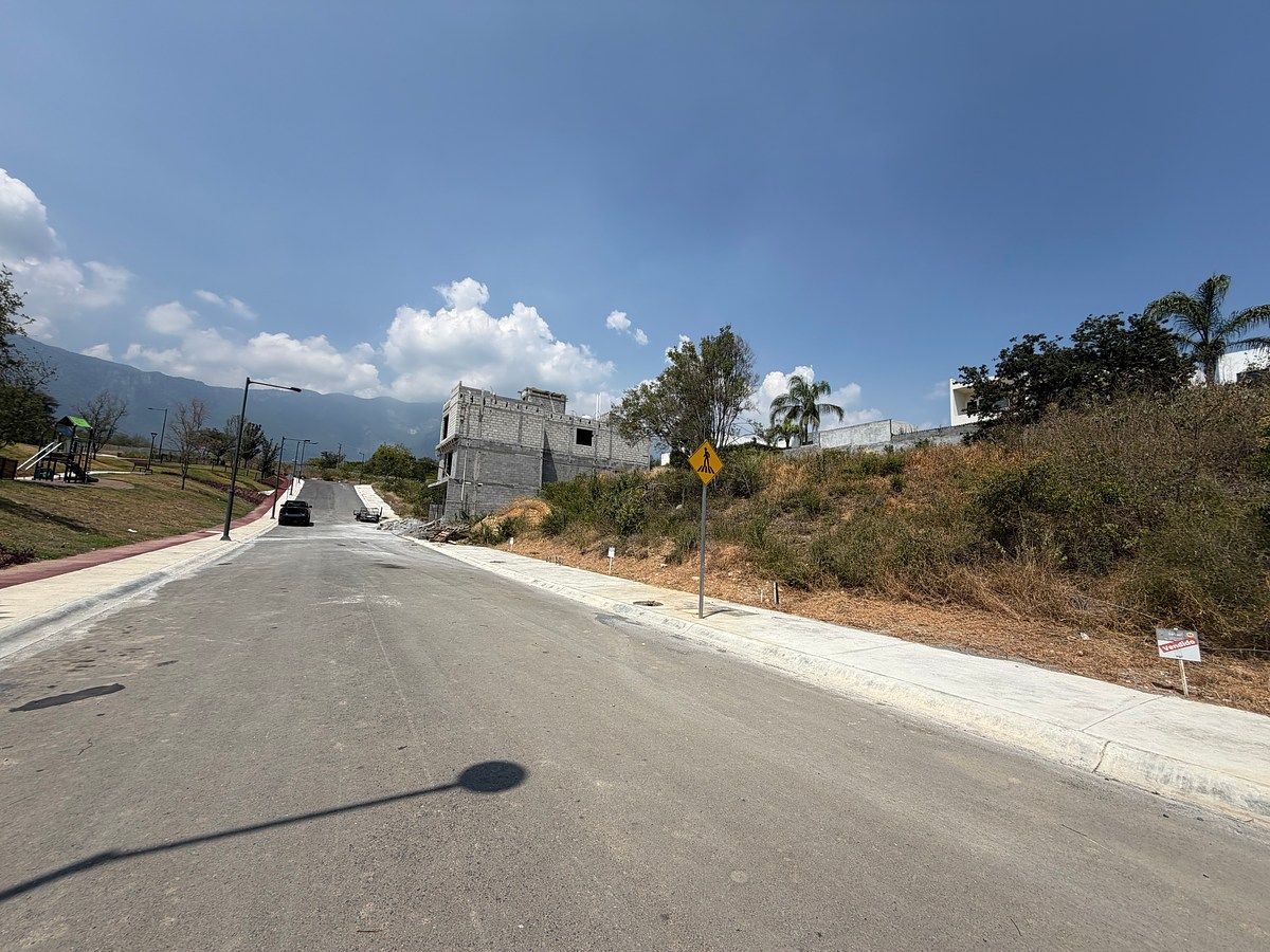 Terreno à venda, foto 1 de 9