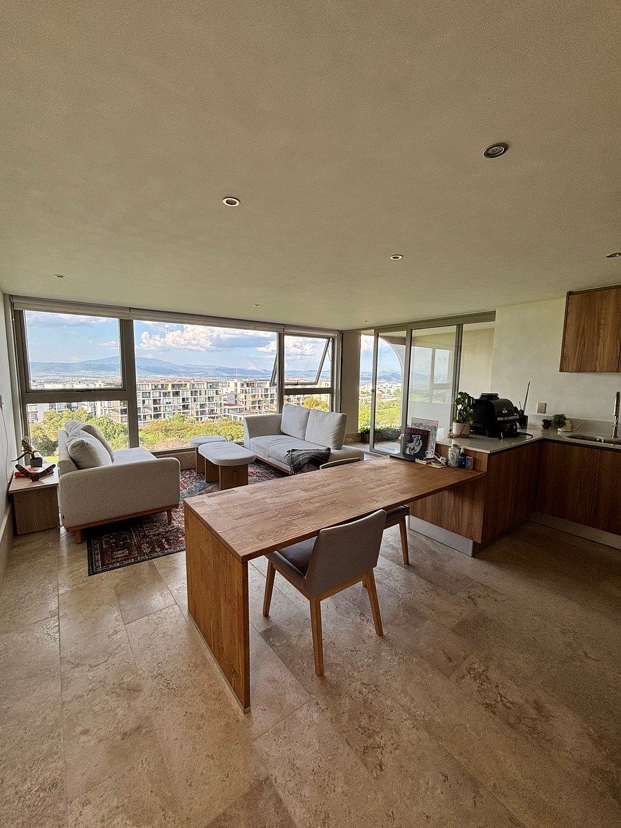 ALUGUEL DE APARTAMENTO MOBILIADO COM VISTA PARA O CAMPO DE GOLFE GRAN CACTUS ZIBATA, QUERETARO, foto 1 de 11