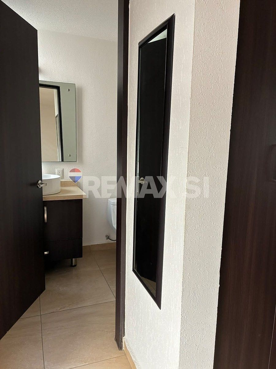 Apartment in Zibatá, El Marqués, photo 3 of 12
