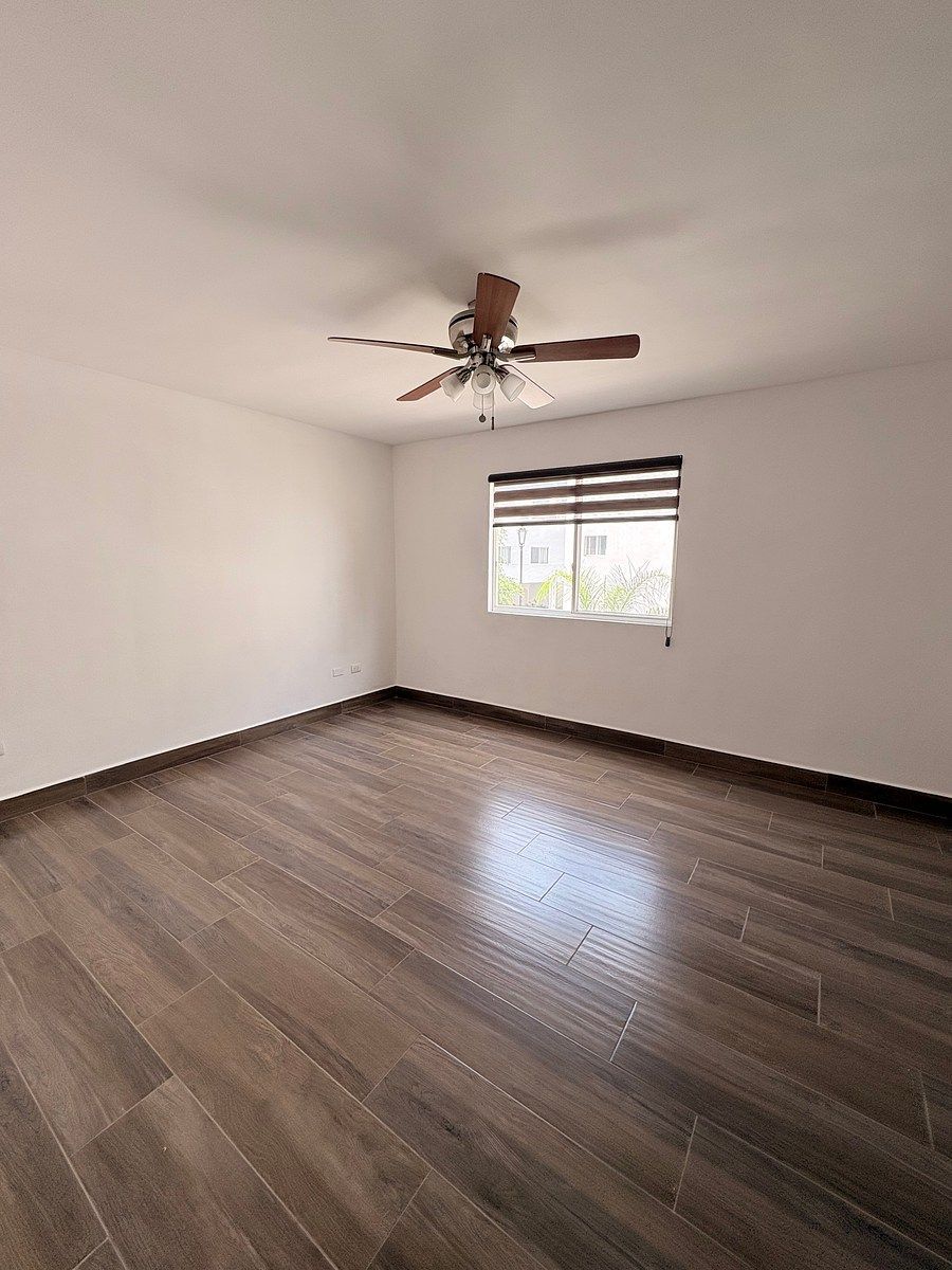 House in Ventanas de La Huasteca, Santa Catarina, photo 19 of 27