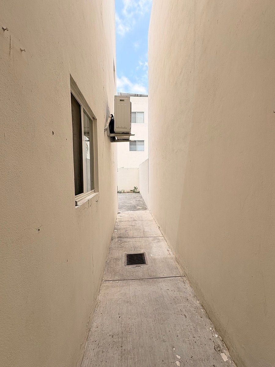 House in Ventanas de La Huasteca, Santa Catarina, photo 23 of 27