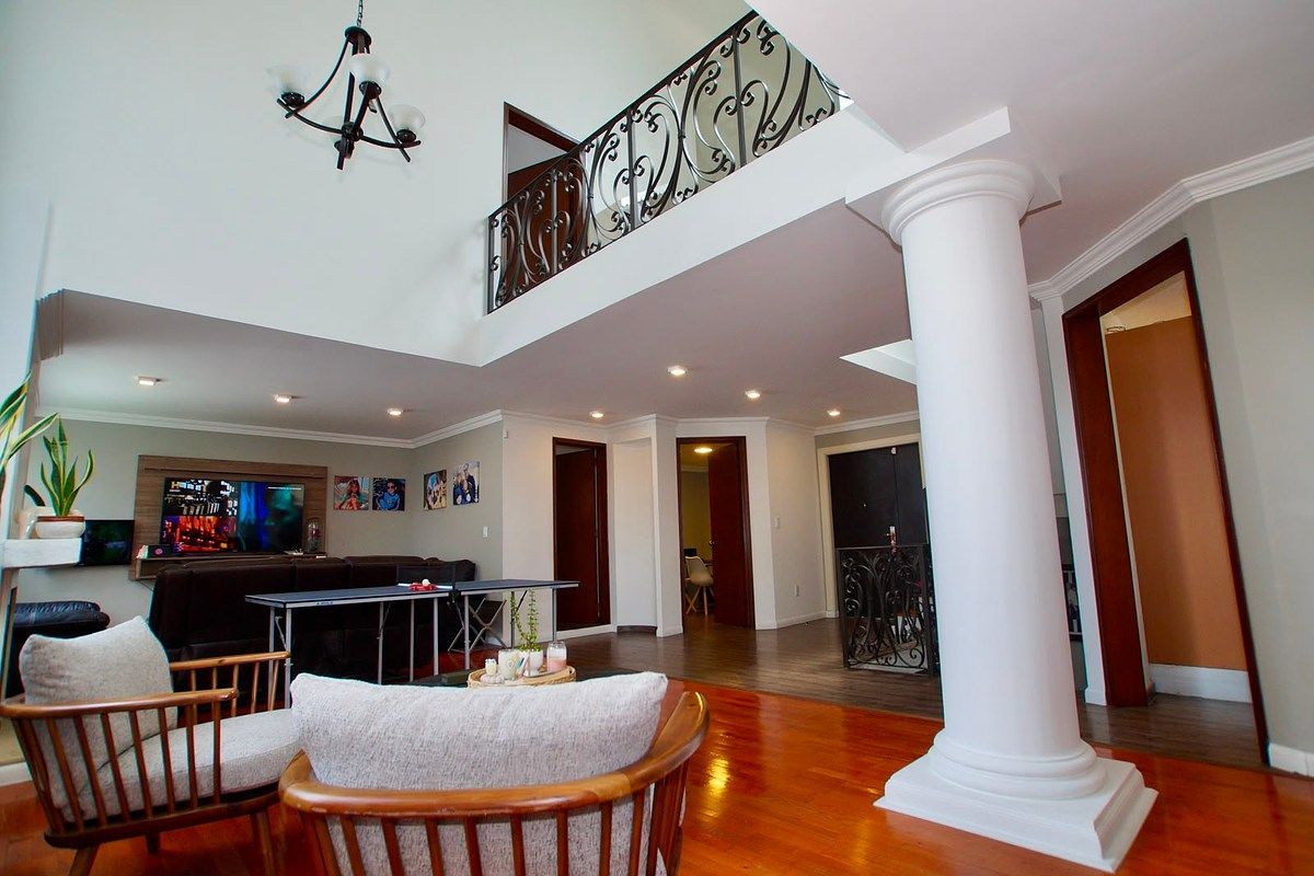 Venta Casa en Sheffield Condado de Sayavedra - foto 1